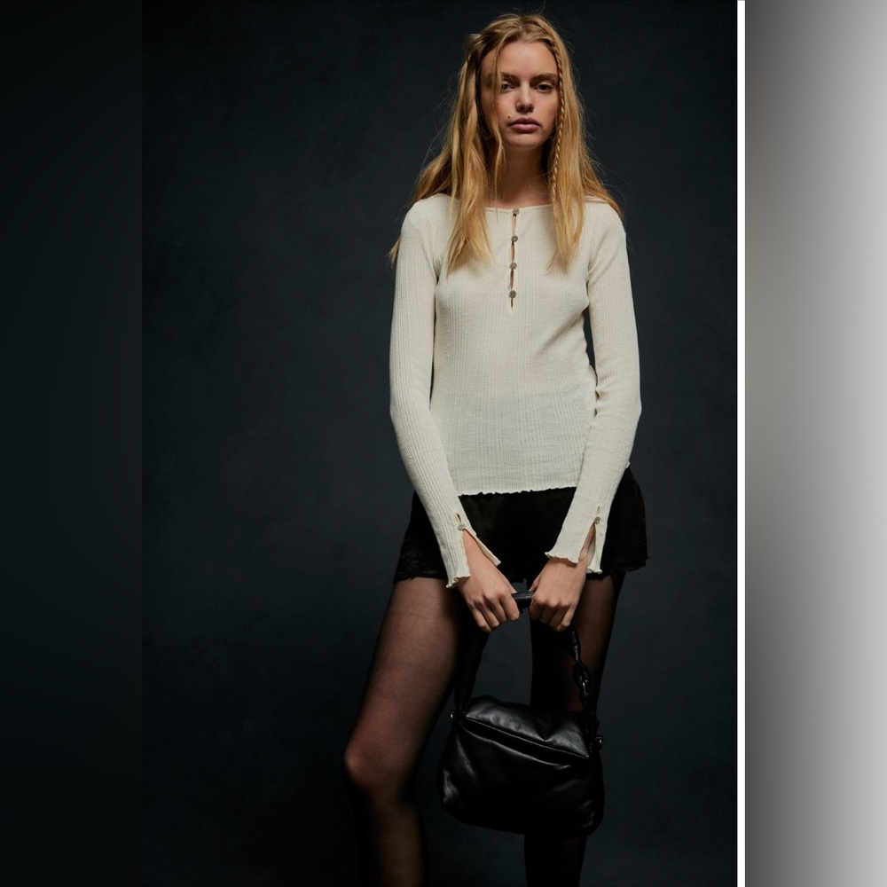 🌼 3 for $50 🌼 FREE PEOPLE 💎 AMIRI KNIT TOP